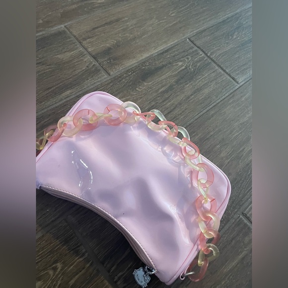 Hello Kitty Pastel Pink Shoulder Bag - Picture 6 of 6